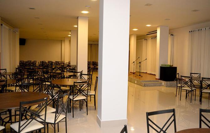 Grand Café Hotel Manhuacu Extérieur photo